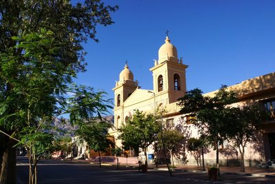 DSC03862.JPG (151.32 KiB) 9762 mal betrachtet Plaza in Cafayate, Salta