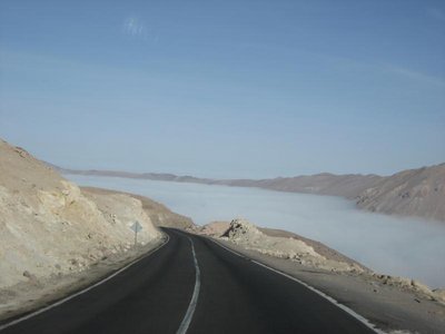 Arica-Putre_2_8602.jpg (36.93 KiB) 11451 mal betrachtet Tal des Rio Liuta. östl. von Arica