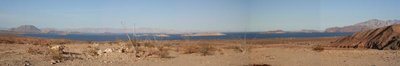 Bahia de los Angeles mit u. a. Isla la Ventana und Isla Angel de la Guarda (im Hintergrund)